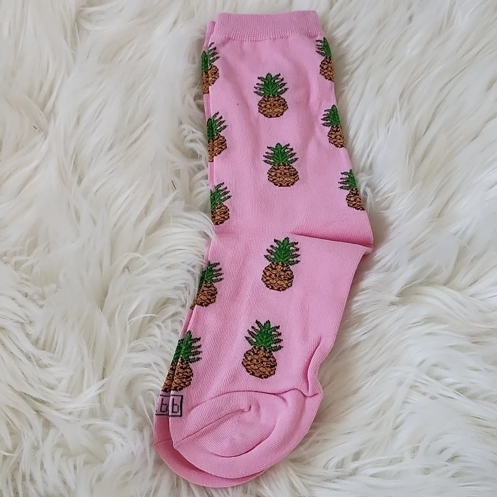 K. Bell 5 pairs of novelty socks-pineapple, flamingo, fish, and palm tree NIP